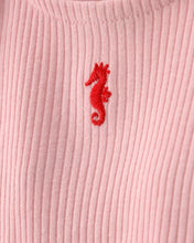 Cargar imagen en el visor de la galería, 3-Piece Headband; Top & Chambray Short Set - Pink