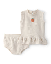 Cargar imagen en el visor de la galería, Baby Girl 2-Piece Peach Crochet Top & Short Set - Cream
