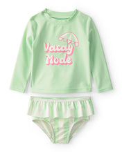 Cargar imagen en el visor de la galería, 2-Piece 'Vacay Mode' Rashguard Swimsuit Set - Green