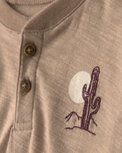 Cargar imagen en el visor de la galería, 2-Piece Desert Cactus Henley Top & Short Set - Brown