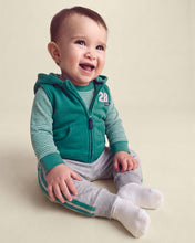 Cargar imagen en el visor de la galería, 3-Piece '28' Varsity Hooded Layering Set - Green