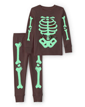 Cargar imagen en el visor de la galería, 2-Piece Halloween Glow in the Dark Skeleton 100% Cotton Snug Fit Pajama Set - Pink