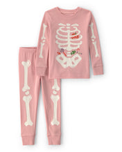 Cargar imagen en el visor de la galería, 2-Piece Halloween Glow in the Dark Skeleton 100% Cotton Snug Fit Pajama Set - Pink