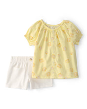 Cargar imagen en el visor de la galería, 2-Piece Shell Top & Short Set - Yellow/White
