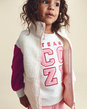 Cargar imagen en el visor de la galería, Toddler Girl Teddy Fleece Vest - Cream/Pink