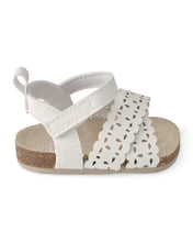 Cargar imagen en el visor de la galería, Baby Girl Floral Sandals - White