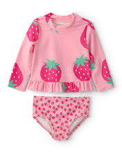 Cargar imagen en el visor de la galería, 2-Piece Strawberry Rashguard Swimsuit Set - Pink
