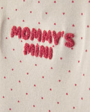 Cargar imagen en el visor de la galería, Conjunto De 2 Piezas "Mommy's Mini" Con Corazones
