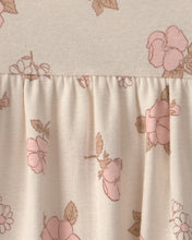 Cargar imagen en el visor de la galería, Conjunto de 2 piezas con vestido floral en rosa y marfil
