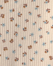 Cargar imagen en el visor de la galería, 2-Piece Floral Long-Sleeve Bodysuit &amp; Pant Set - Cream
