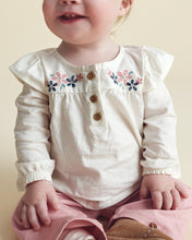 Cargar imagen en el visor de la galería, 2-Piece Floral Long-Sleeve Top &amp; Pant Set - Pink/Cream
