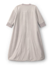 Cargar imagen en el visor de la galería, Sheep Striped Fleece Loose Fit Wearable Blanket - Grey
