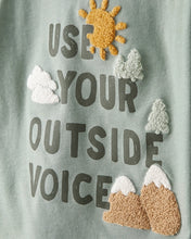 Cargar imagen en el visor de la galería, Outdoor Voice Short-Sleeve Graphic Tee - Green
