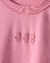 Cargar imagen en el visor de la galería, Strawberry French Terry Pullover Sweatshirt - Pink
