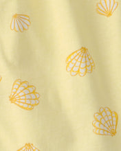 Cargar imagen en el visor de la galería, 2-Piece Shell Top &amp; Short Set - Yellow/White
