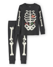 Cargar imagen en el visor de la galería, 2-Piece Halloween Glow in the Dark Skeleton 100% Cotton Snug Fit Pajama Set - Black
