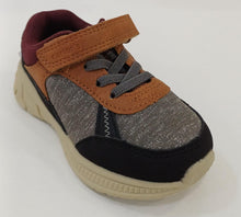 Cargar imagen en el visor de la galería, Slip On Sneakers Grey &amp; Brown
